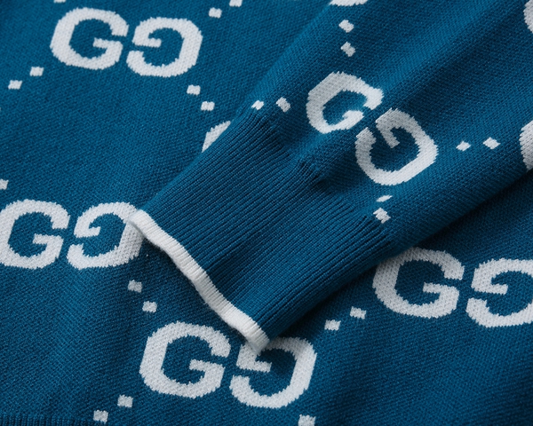 ブランドセーター着用イメージ